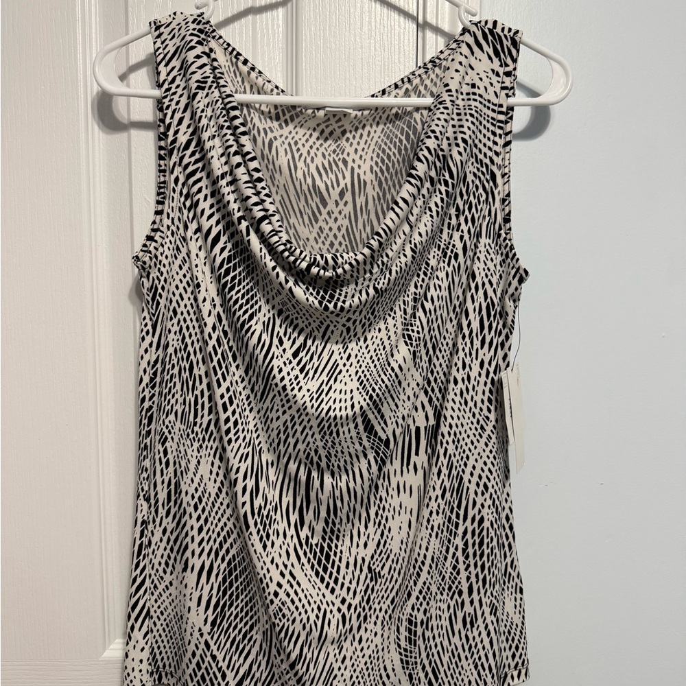 Liz Claiborne Black and White Abstract Tank Top